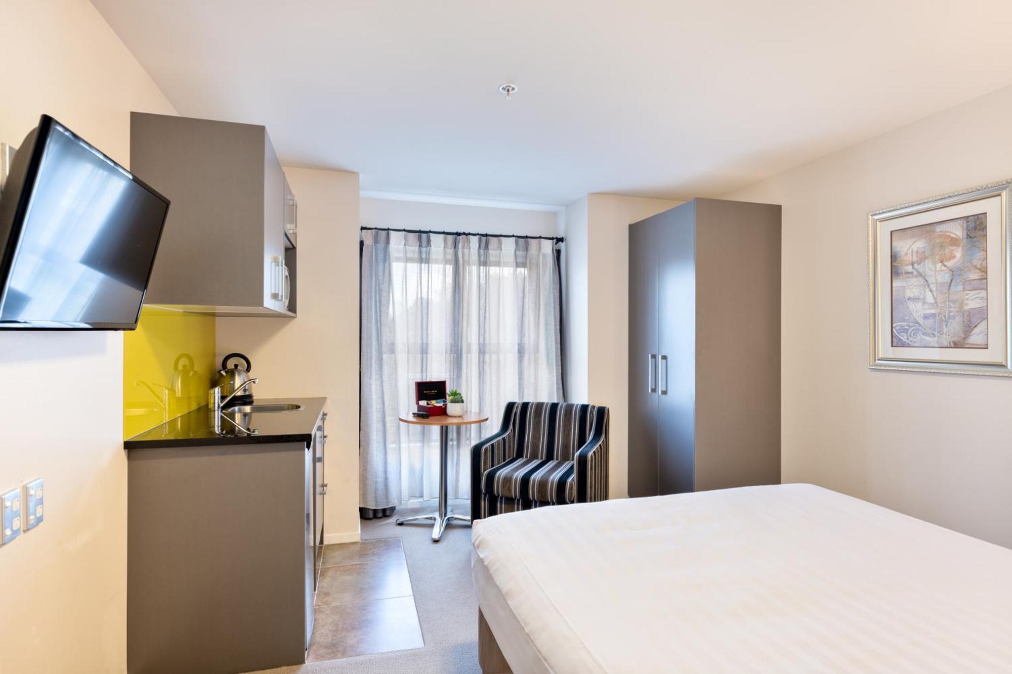 Alexander Inn Окленд Экстерьер фото